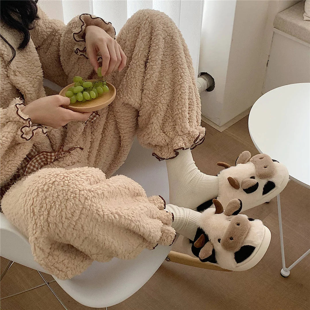 Coo-zy Cow™ Slippers